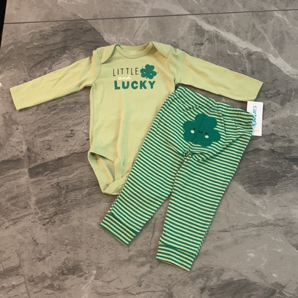 Carter's - 2 Piece Bodysuit Pant Set - Little and Lucky - 12 Months - NWT - Picture 16 of 16